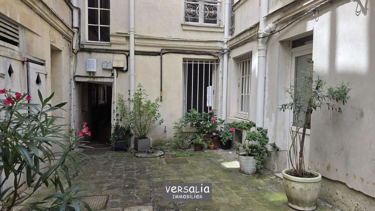 Appartement à VERSAILLES