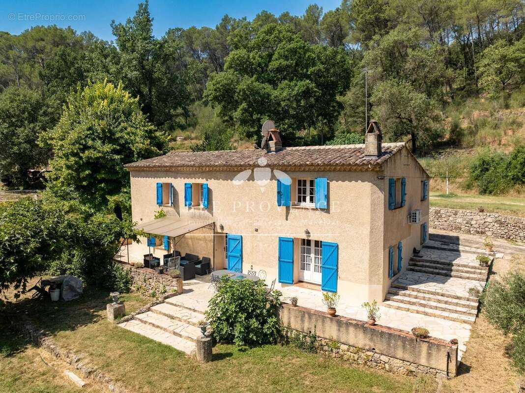 Authentique bastide provençale avec gîtes, piscine et grand terrain - photo 35