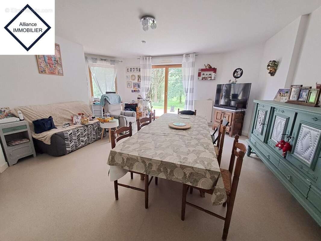 Appartement à MONTAUBAN-DE-BRETAGNE