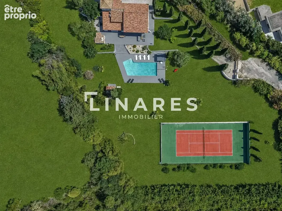 L'ICONIQUE - Villa T6 de 343m² - Dépendance - Piscine - Court de tennis - Terrain de 8000m² - 13420 GEMENOS - photo 28
