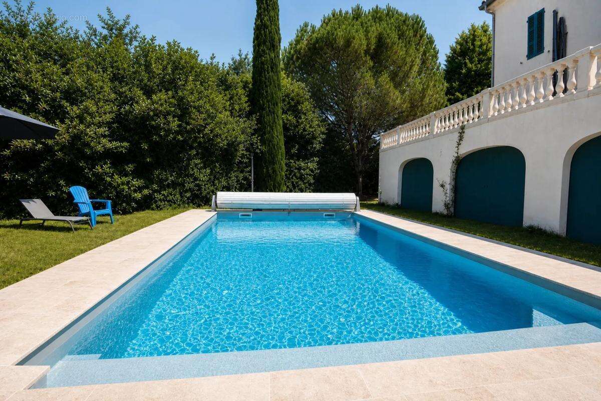 Maison de 12 pièces de 306 m² à Maylis - photo 11