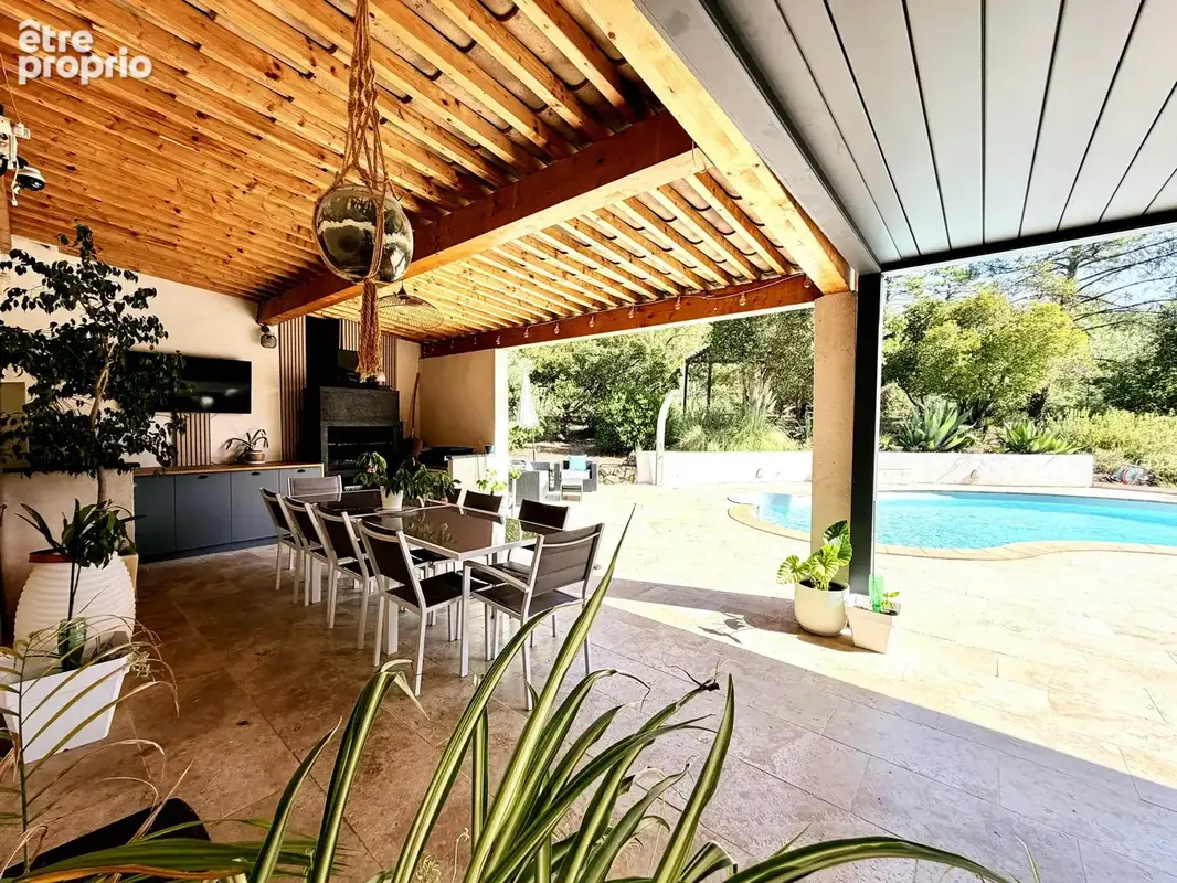 Photo Maison à Le Muy au prix de 1 180 000€