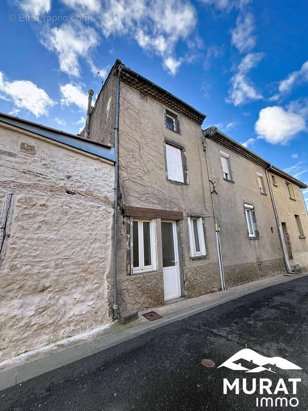 Maison à COURNON-D'AUVERGNE