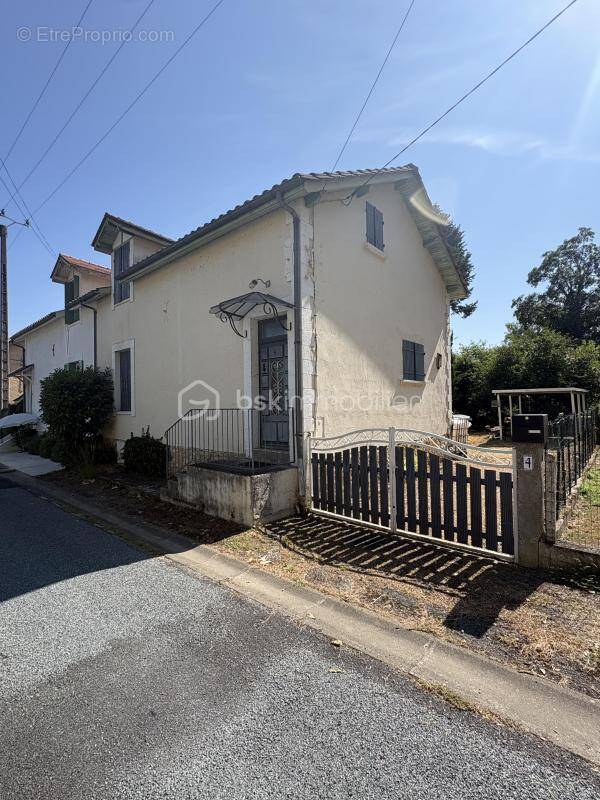 Maison à LALINDE