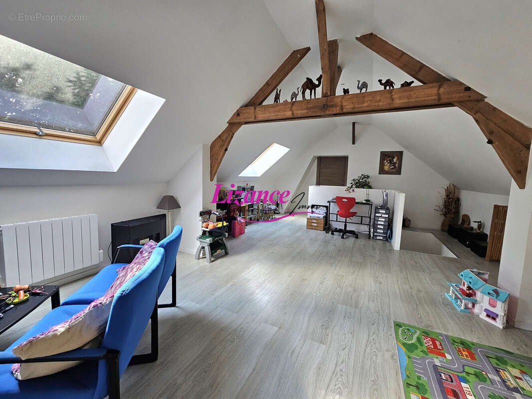 Maison à HENDECOURT-LES-CAGNICOURT