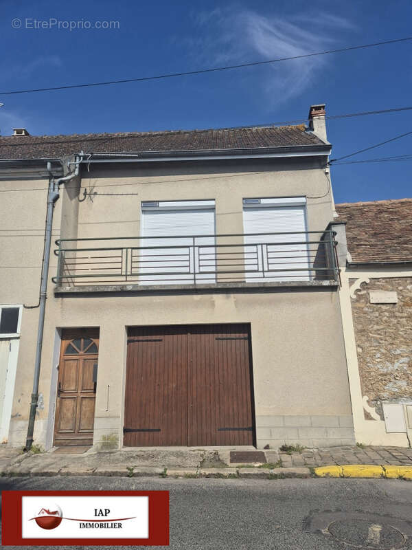 Appartement à GARANCIERES