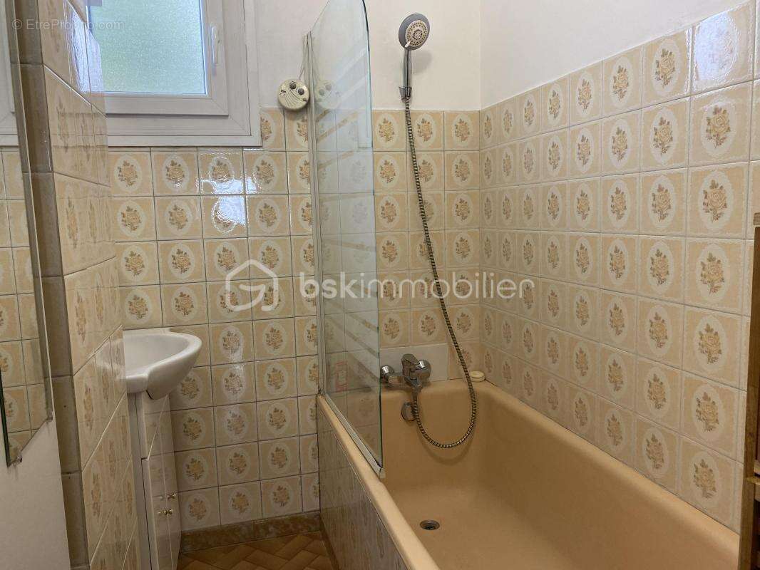 Maison à SAINTRY-SUR-SEINE