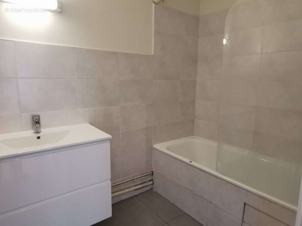 Appartement à LYON-8E