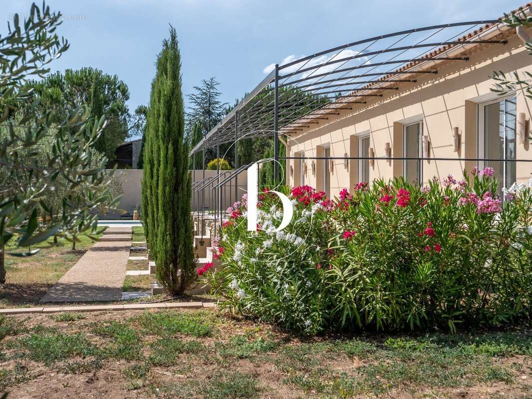 Maison à UZES
