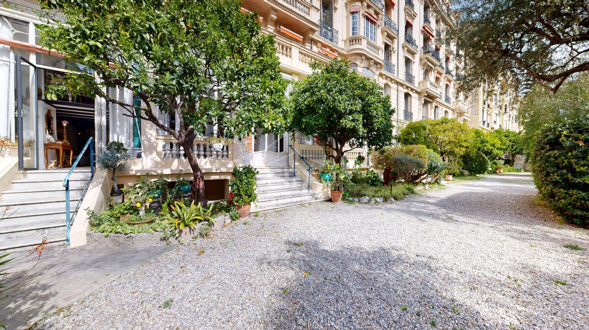 Appartement 66m² à nice - photo 16