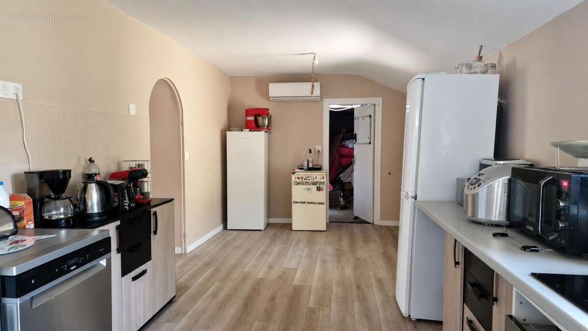 Maison 114 m² à Carhaix-Plouguer  - photo 5