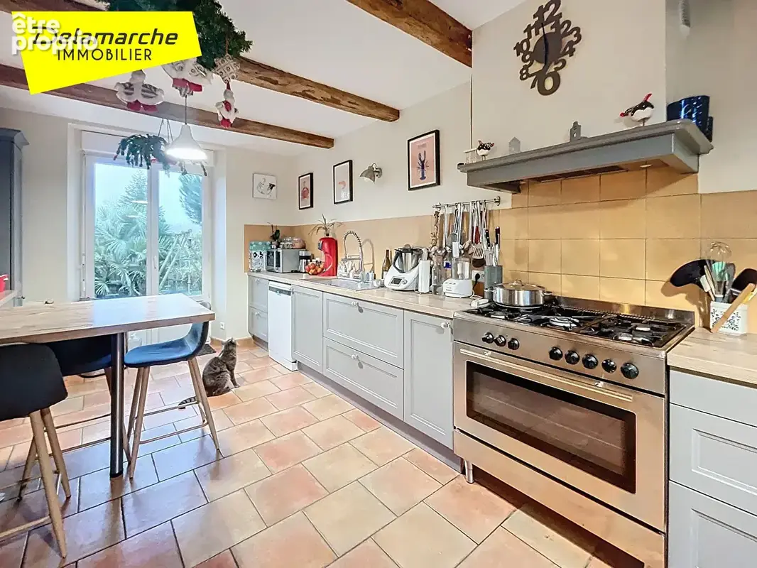 A vendre à HUDIMESNIL, propriété de caractère avec dépendances - photo 3