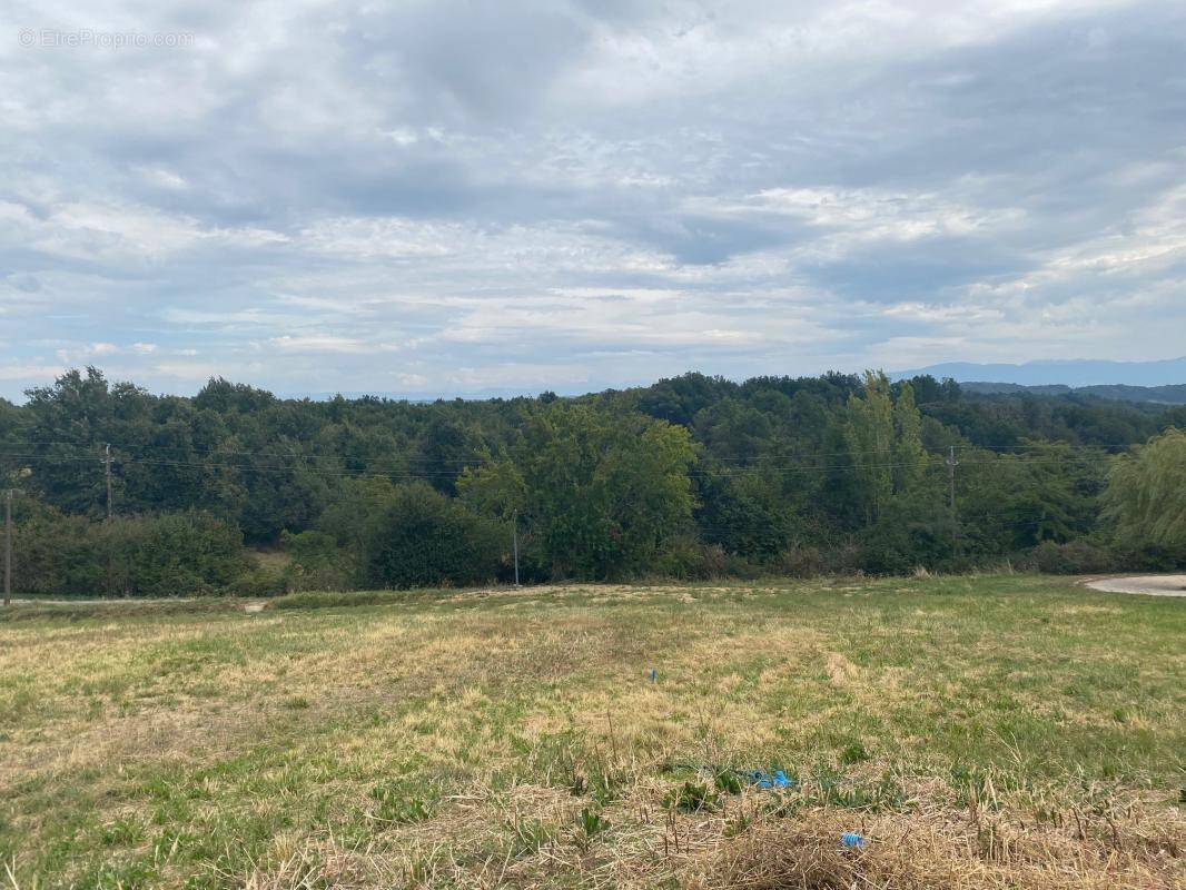 Terrain à SAINT-DONAT-SUR-L&#039;HERBASSE