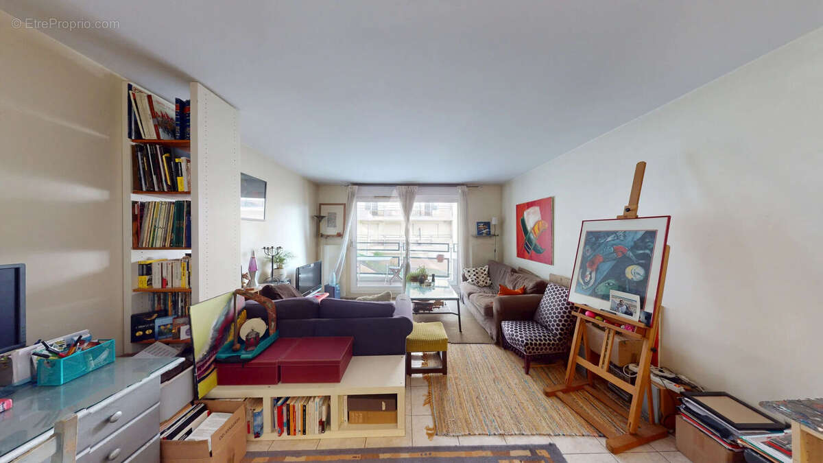 Appartement à CHAVILLE