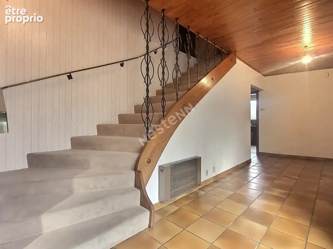 Maison individuelle Creutzwald 8 pièce(s) 177 m2 -4 chambres- Terrain 10,5 ares - photo 3
