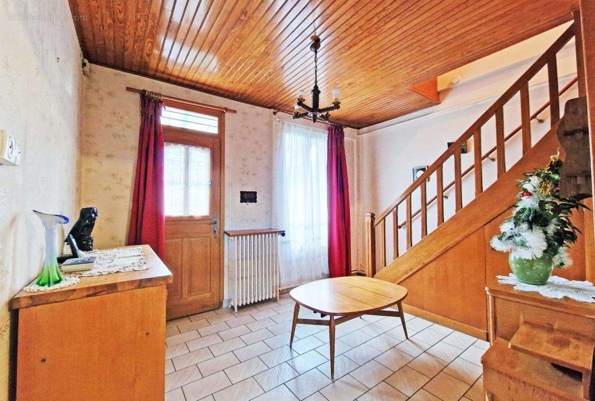 Eaubonne – maison 4/5 pièces avec dépendance et potentiel évolutif - photo 3