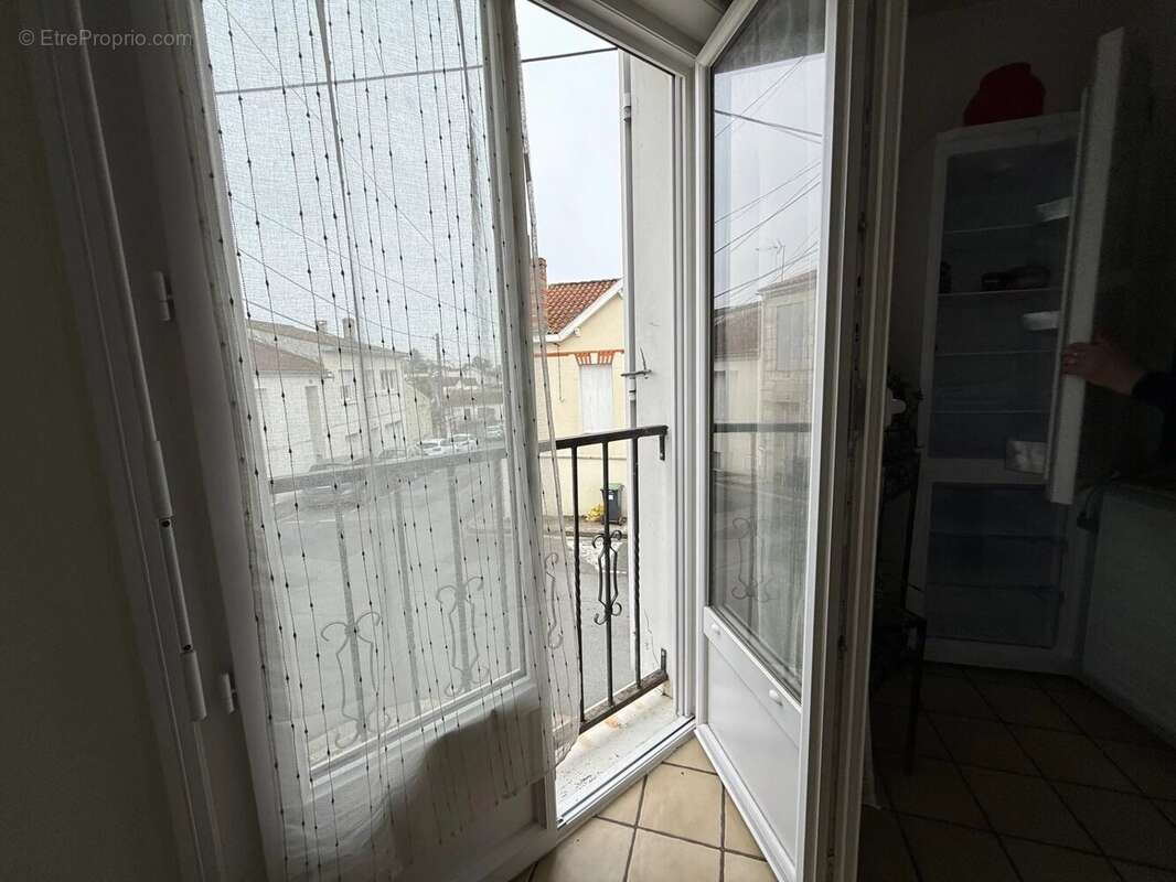 Maison à SAINTES