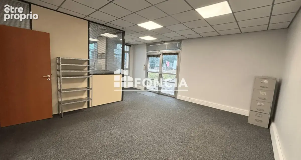 Bureau en parfait état - photo 2