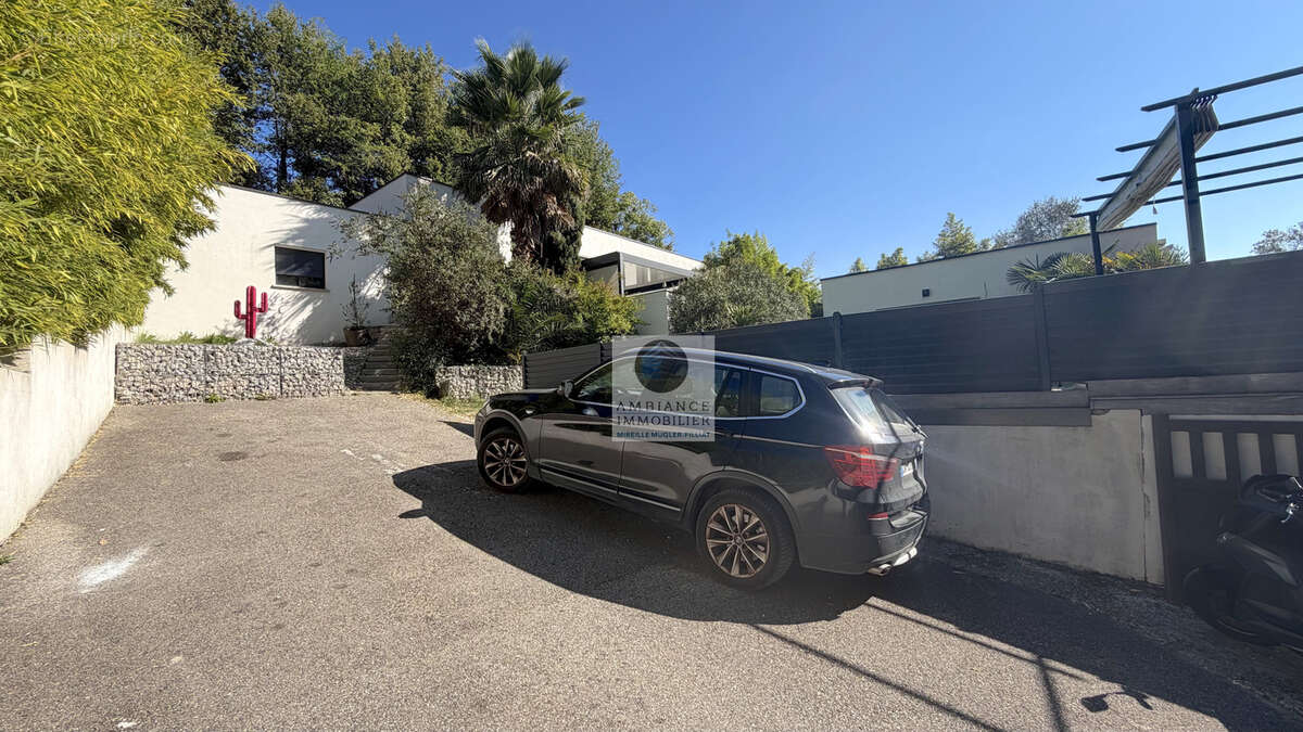 Maison à SAINT-PERAY