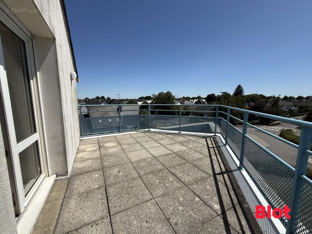 Appartement 92 m² à Saint-Gregoire  - photo 8