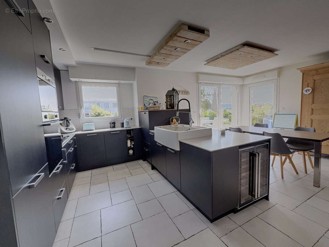 Maison à LES ECORCES