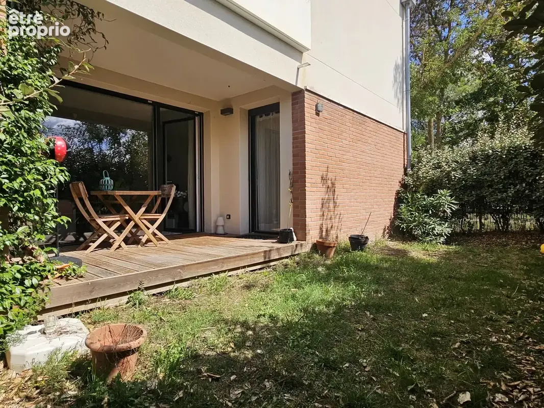 T3 - 65m² - guilhermy - photo 9