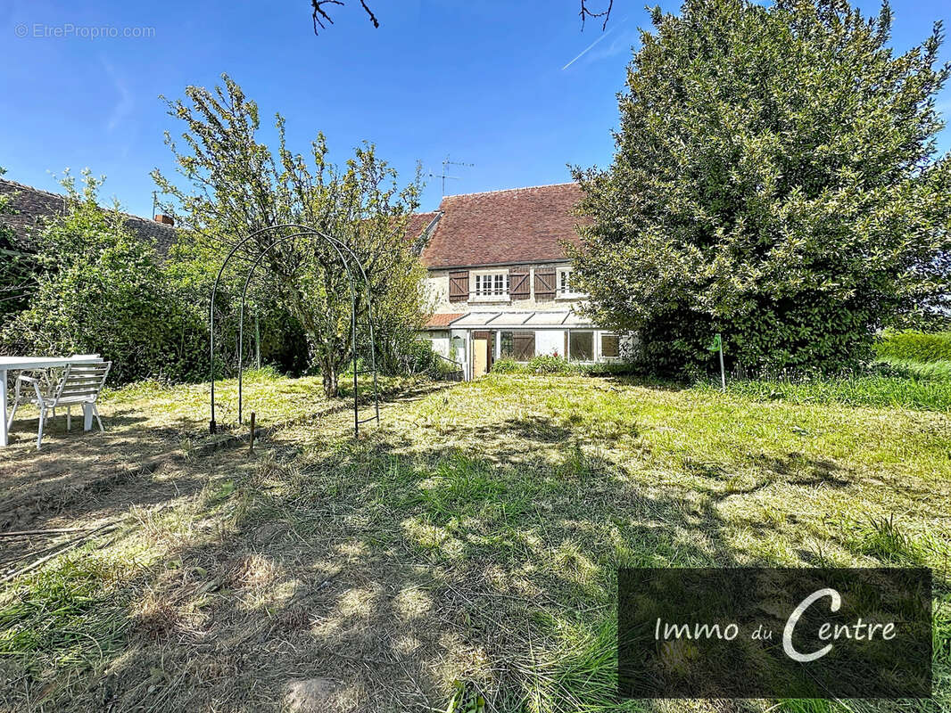 Maison à MONTMIRAIL