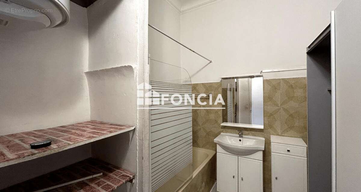 Appartement à MARSEILLE-8E