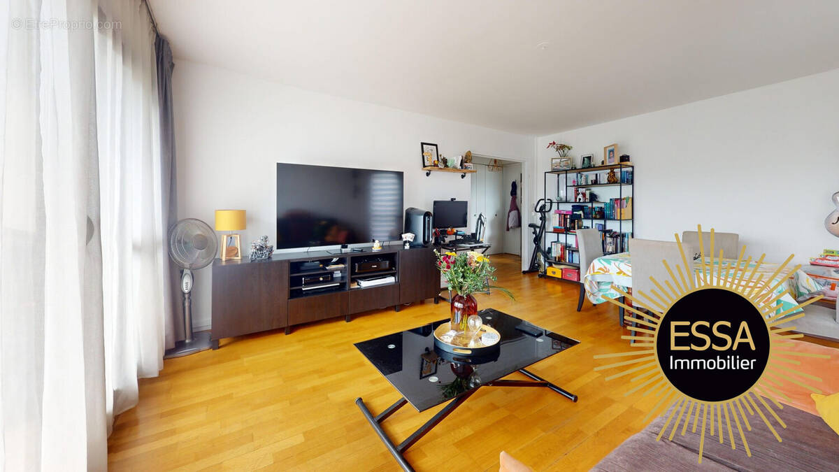 Appartement à VELIZY-VILLACOUBLAY