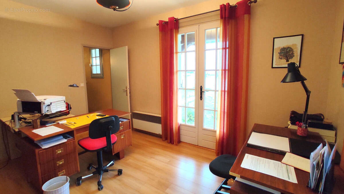 Maison à CHATELLERAULT