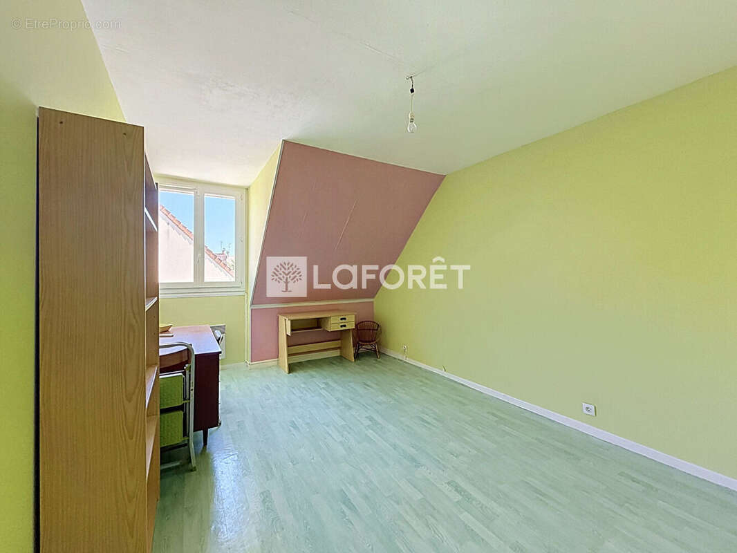Maison Brie Comte Robert 5 pièces 96 m2 - photo 7