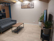 Appartement à MEZERIAT