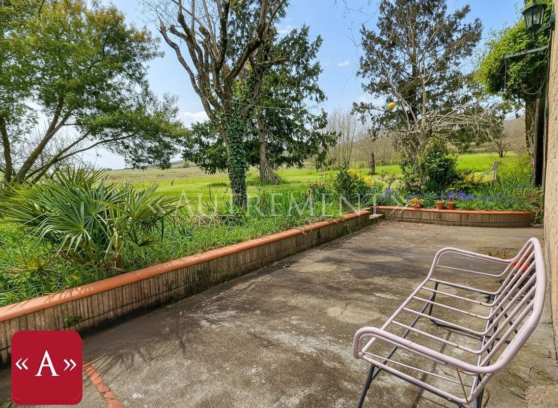 Maison à LISLE-SUR-TARN