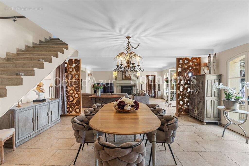 Maison à FAYENCE