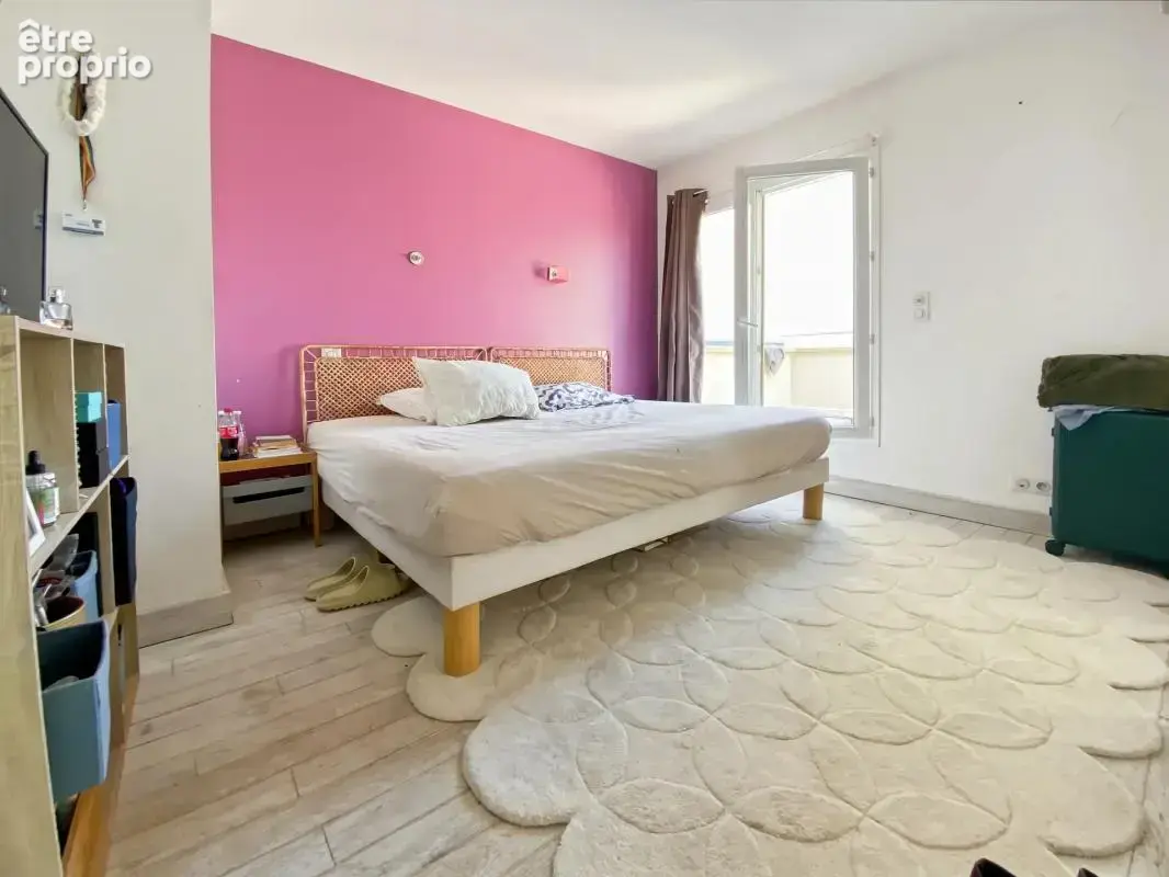 Maison de 5 pièces de 100 m² à Saint-Cyr-l'École - photo 7