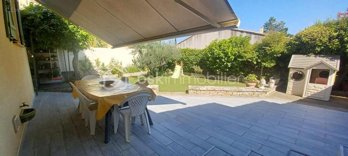 Villa  traditionnelle + studio a vendre - photo 2