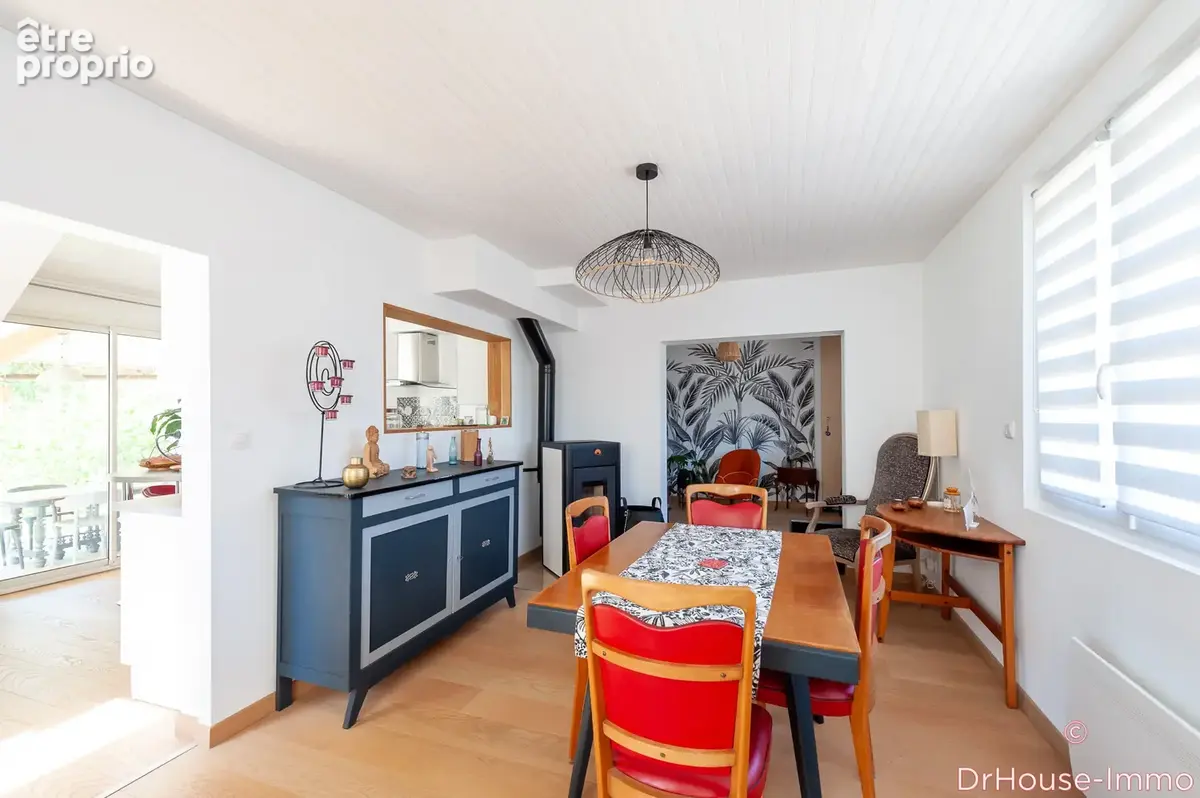 Maison 5 pièces 96 m² à vendre à Niort (79000) - photo 2
