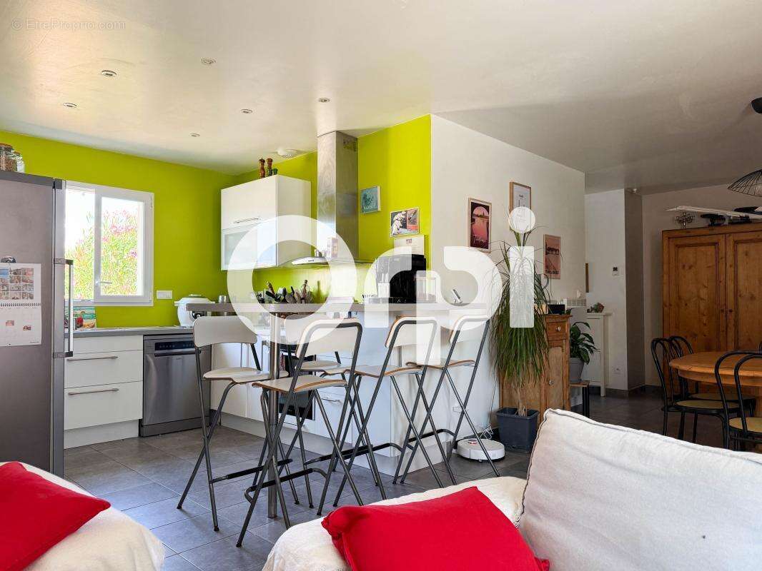 Maison 110 m² à Vergeroux  - photo 7