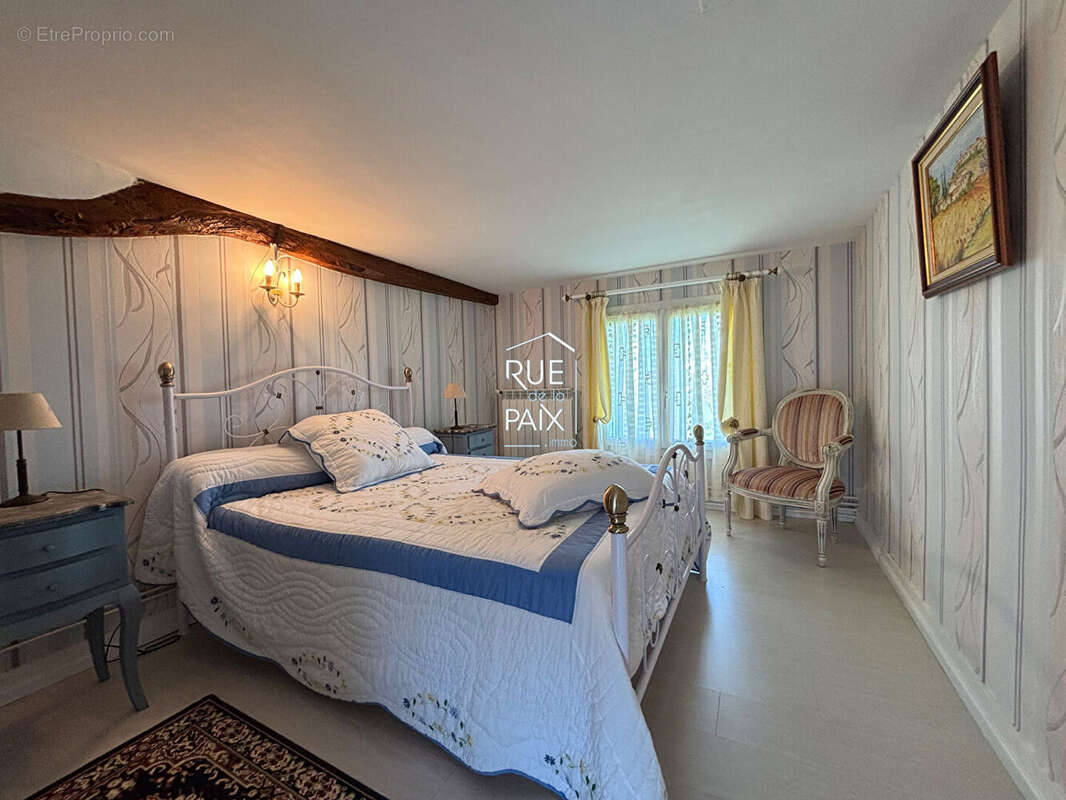 Maison à MAULAY