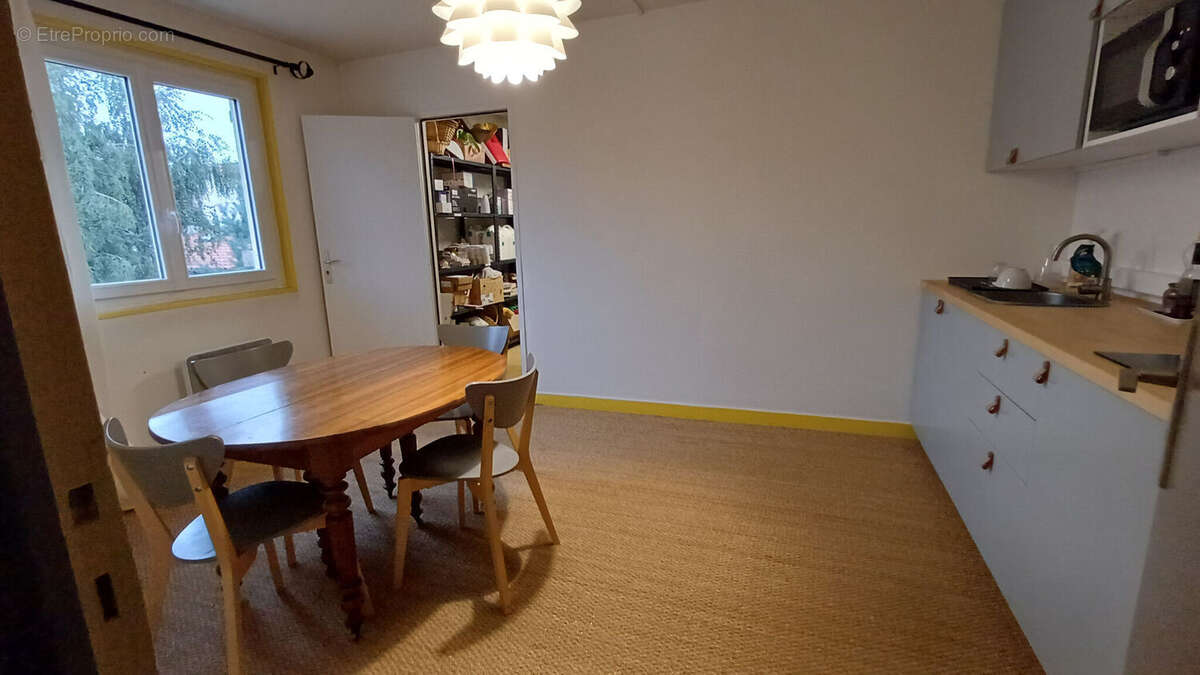 Photo 5 - Commerce à CEBAZAT