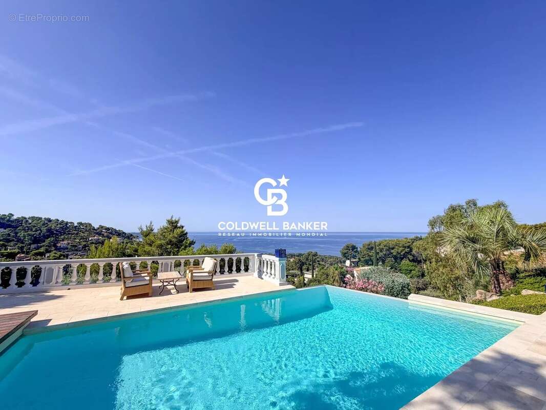 Villa vue mer incroyable - 83320 Carqueiranne - photo 11