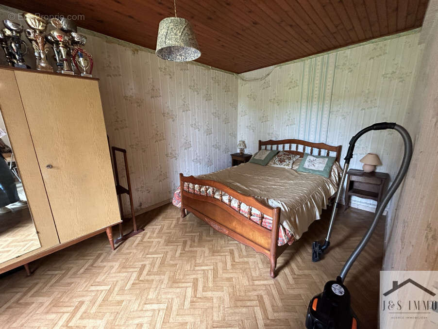 Maison à SAINT-CLAUD