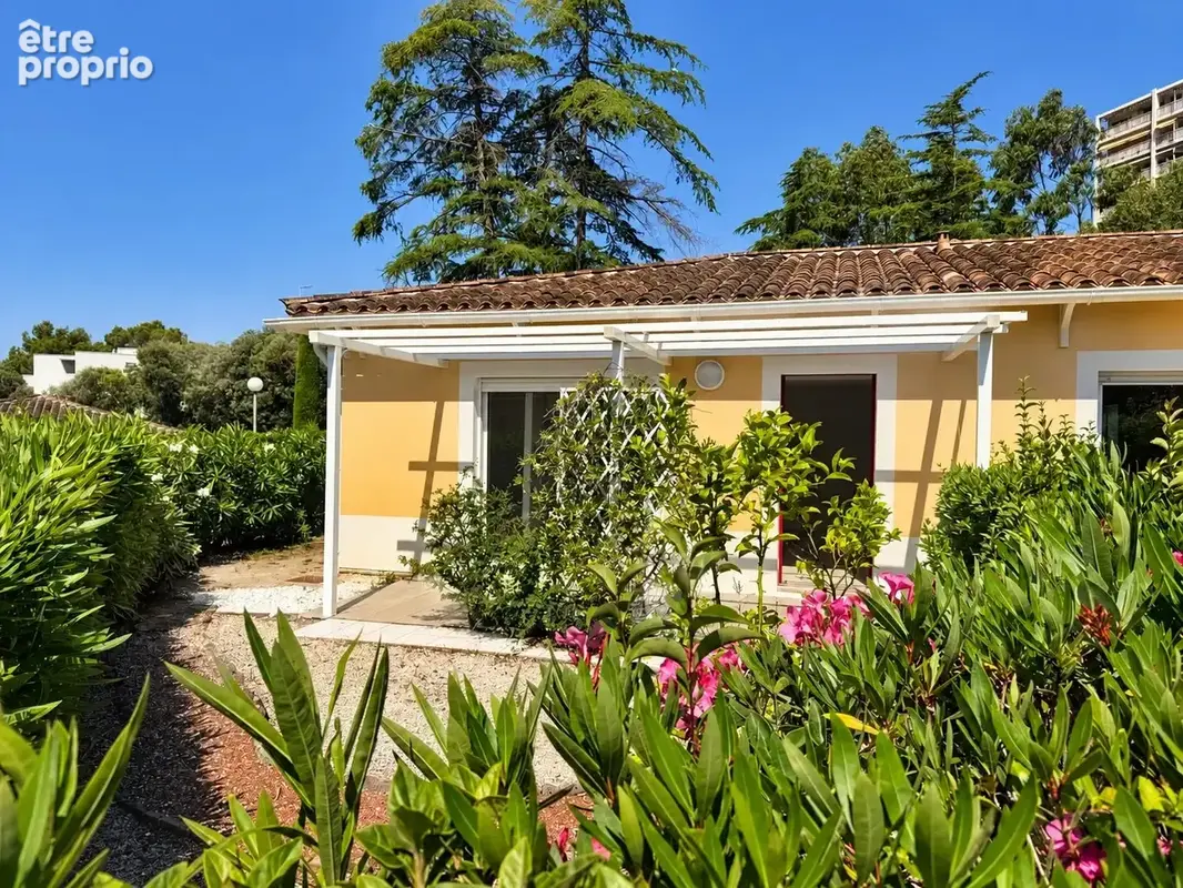 Appartement à SAINT-RAPHAEL