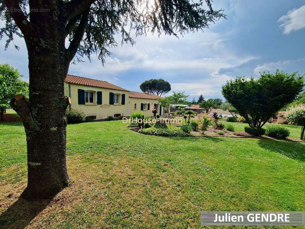 Maison 140 m² à Melle  - photo 4