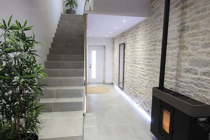 Maison à GISSEY-SUR-OUCHE