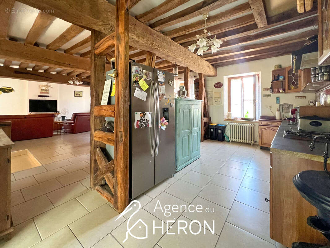 Photo 8 - Maison à BROMEILLES