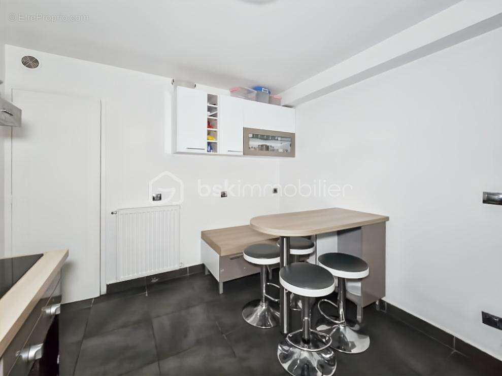 Maison à GOUSSAINVILLE