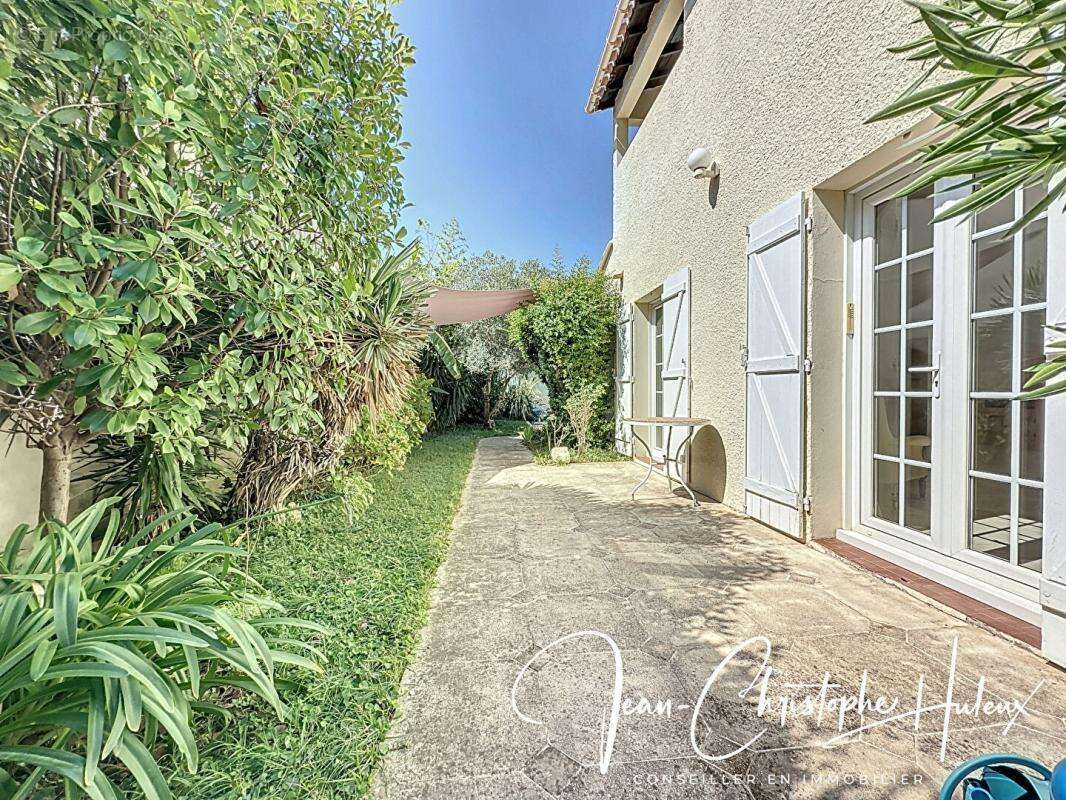 Maison à BOUILLARGUES