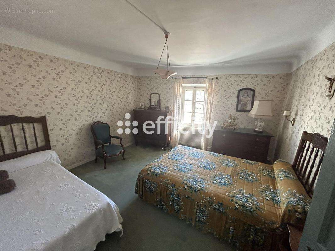 Maison à SAINT-MARTIN-DE-CASTILLON