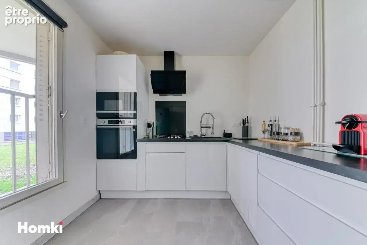 Appartement T3 de 71 m² à Lyon 69003, Rue André Philip - photo 5
